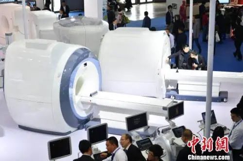 6月起，你的工資或?qū)⒍嘁还P錢——高溫津貼政策與醫(yī)療防護津貼的關(guān)聯(lián)解讀